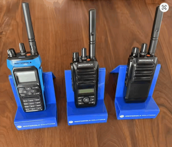 Motorola R5 NKP (No-Keypad) Digital DMR Two Way Radio - Image 6